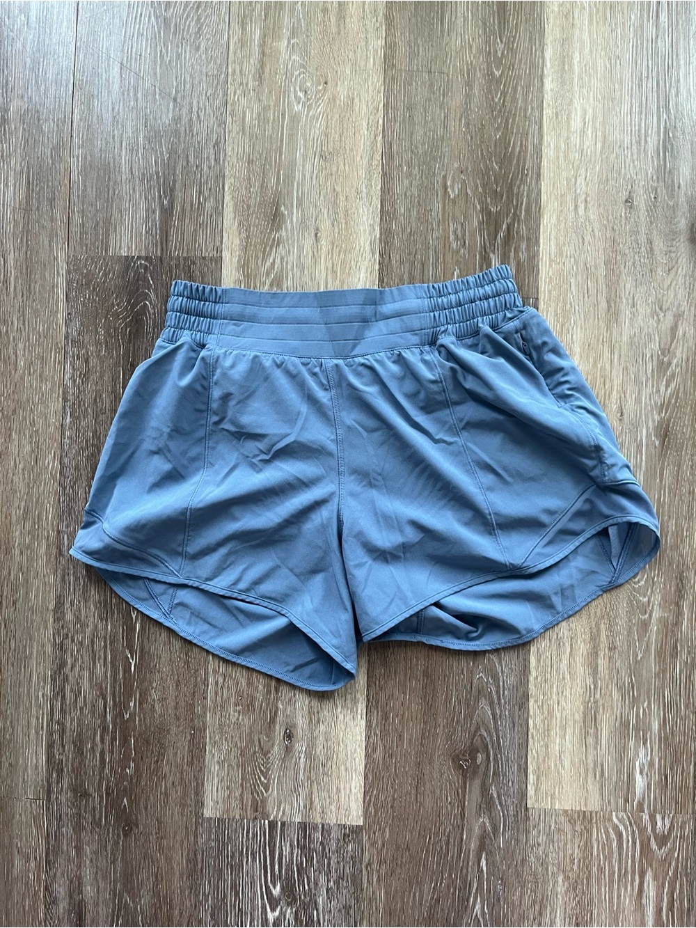 Lululemon Hotty Hot Shorts 4”